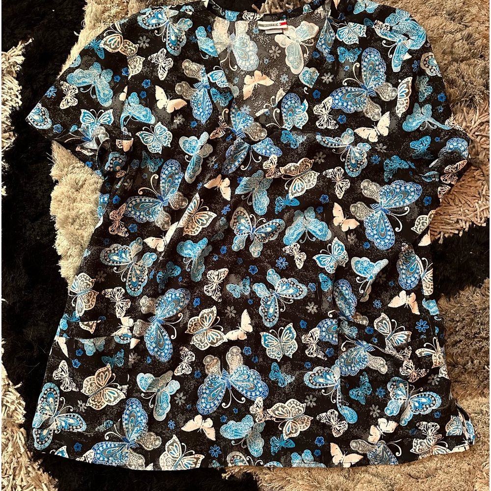 2xl scrub top